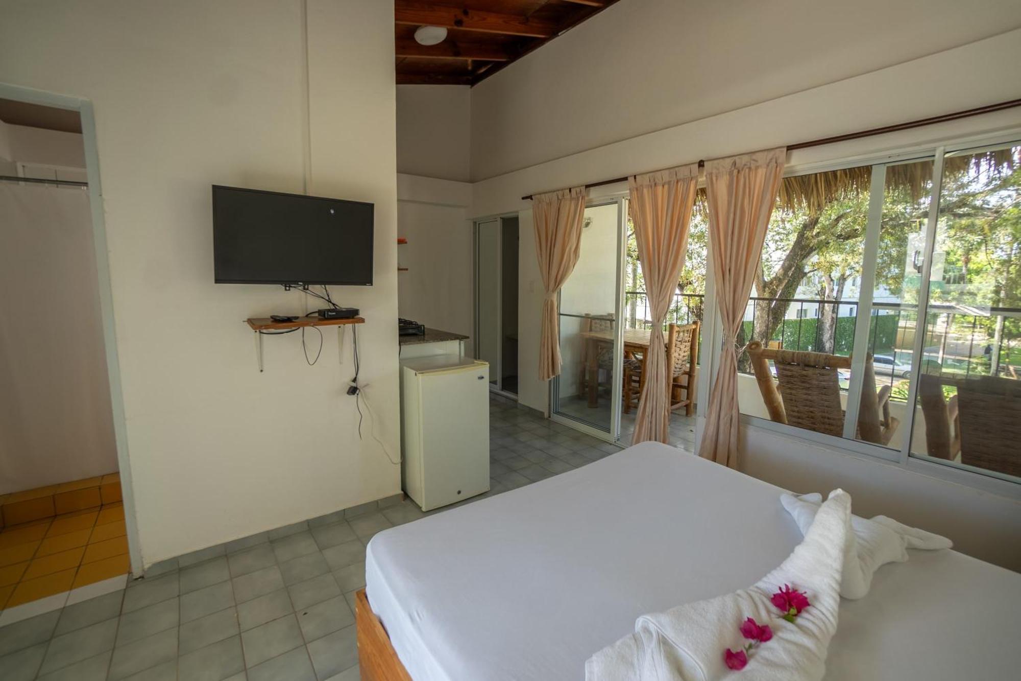 Bungalow #16 At Waterfront Playa Alicia Sosúa Esterno foto